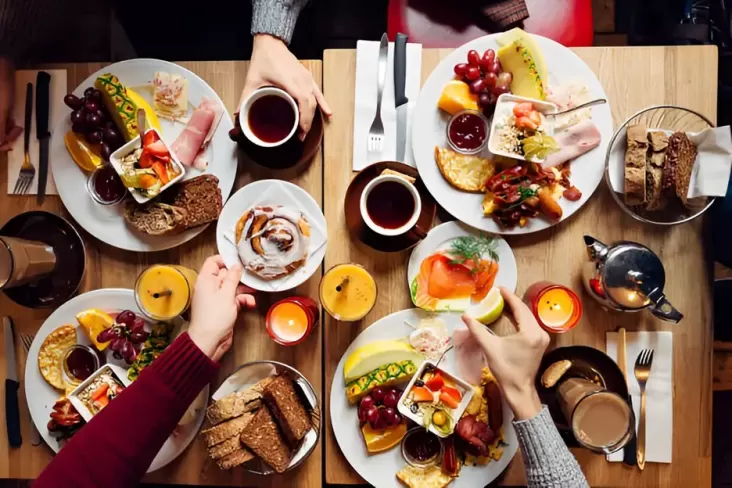 Makanan Tinggi Gula Bisa Bikin Perut Membuncit, Ini Kesalahan yang Harus Dihindari Saat Sarapan