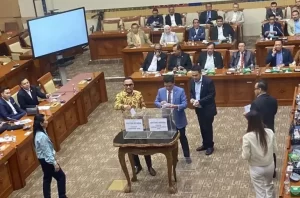 Jadi Calon Anggota

“Dewan Pengawas KPK 2024-2029 Dipilih oleh DPR, Mertua Kiky Saputri Berhasil Terpilih sebagai Calon Anggota”