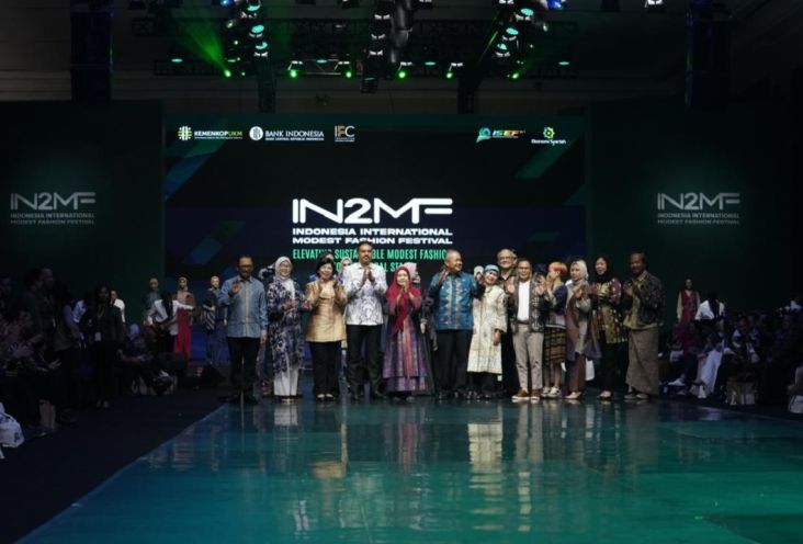 "Karya Wastra Indonesia Siap Bersaing di Ajang ISEF 2024 Berkat Dukungan BI"