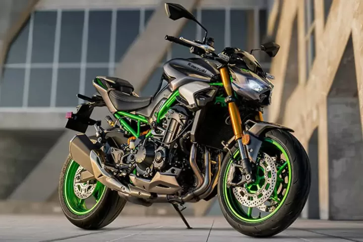 Kawasaki Z900, Motor dengan DNA Sugomi, Kini Dilengkapi dengan Berbagai Fitur Andal