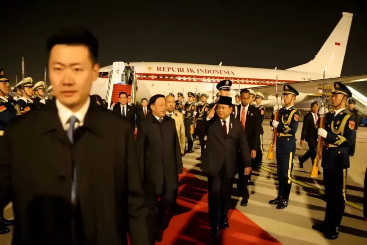 Prabowo dan Xi Jinping, Kedua Pemimpin Berkuasa di Beijing, Berdiskusi dengan Didampingi Juara Adhi Makayasa '88