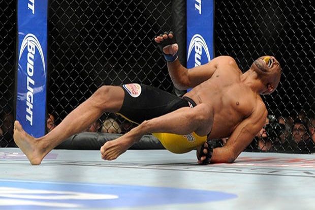 Cedera Mengerikan Terjadi di UFC: Kisah Menegangkan di Balik Pertarungan yang Berujung Malapetaka