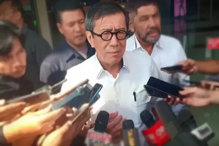 "Jumat yang Berbeda, KPK Terbangkan Yasonna Laoly ke Kantor Pusat untuk Mengungkap Fakta Menarik bersama Jubir Tessa"