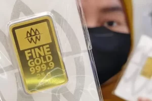 Harga Emas Turun Drastis, Tercatat Rp13 Ribu/Gram di Pasaran Pada Tanggal 24 Desember 2024