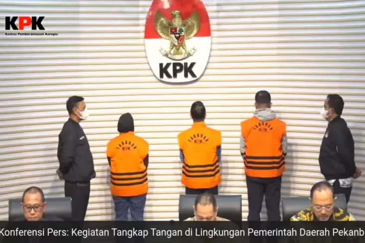 KPK Menemukan Harta Rp6,8 Miliar dari Operasi Tangkap Tangan di Pekanbaru