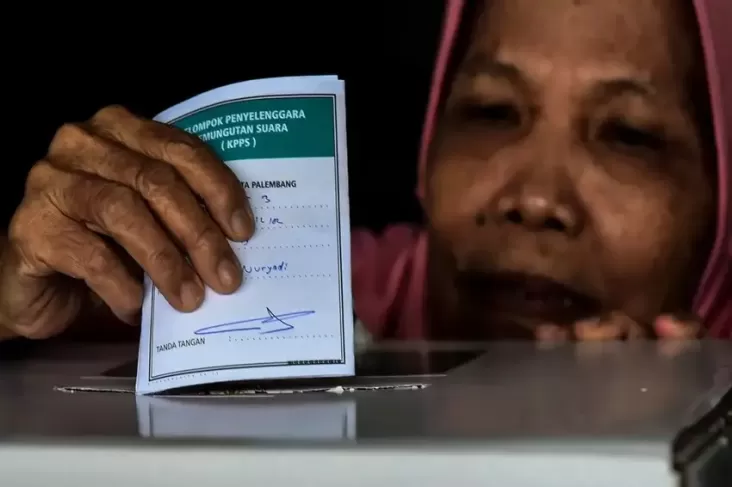 Wamendagri: Pilkada Serentak 2024 Menarik Perhatian, Ini Alasannya!