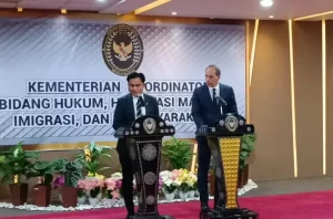 Yusril Angkat Bicara Soal Reynhard Sinaga Diserang Tahanan di Penjara