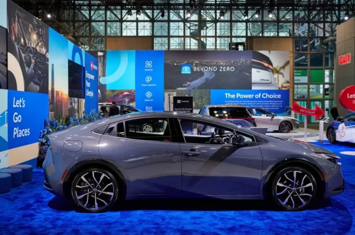 Ada Apa dengan Mobil Listrik? Penjualan di tempat Amerika Serikat Merosot, Mobil Hybrid Justru Naik Tahta!