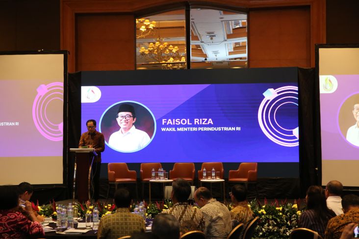 Dukung Pertumbuhan Ekonomi, Kontribusi Ekspor Industri Pulp juga Kertas Capai USD8,28 Miliar
