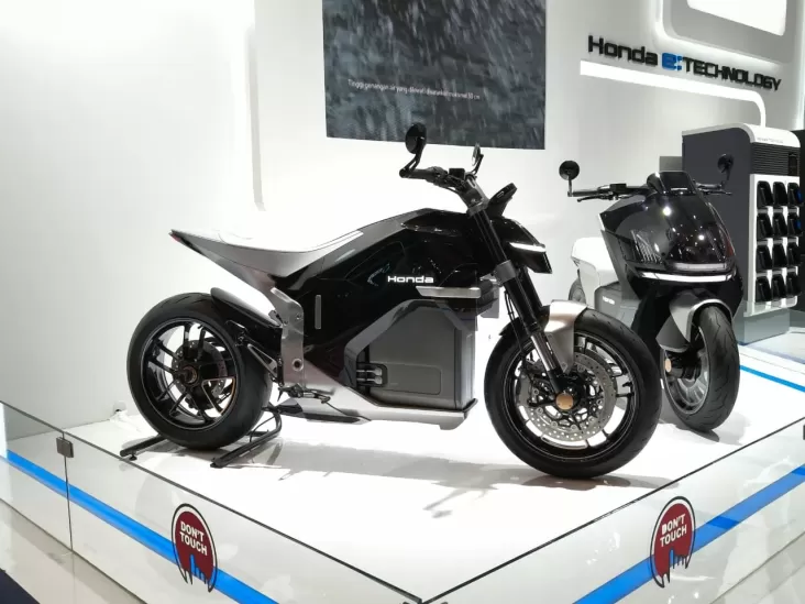 2 Motor yang dimaksud Tidak Dijual Honda Diserbu Pengunjung IIMS 2025