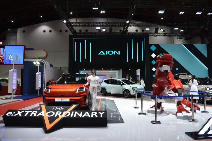 AION V Series Terbaru Kenalkan di area tempat IIMS 2025, Segini Harganya