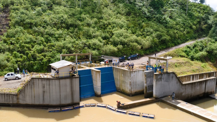 TBS Energi Tuntaskan Modal PLTS Terapung pada Batam