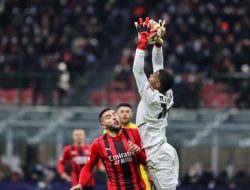 Apa yang Mengundang Tawa Mike Maignan Usai Jadi Pahlawan AC Milan?
