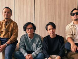 Lirik dan Not Pianika Lagu Di Antara Bintang – Hello: Di Antara Beribu Bintang
