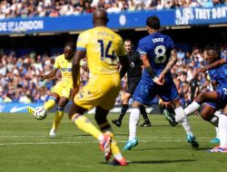 Premier League: 10 Pemain Chelsea Tahan Arsenal 1-1 di Stamford Bridge