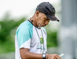 Akhir 25 Desember 2025! Persebaya Surabaya Butuh Pelatih atau Denda Rp100 Juta