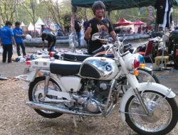 Tampil Berbeda! Motor Honda Klasik Paling Diminati Akhir 2025