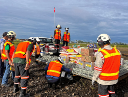 Catatan: 90 Ton Kebutuhan Natal Diterbangkan ke Mimika