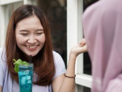 Ketika ‘Normal’ Jadi Topeng: Rahasia Masa Kecil yang Tersembunyi