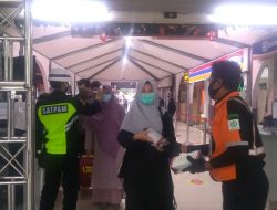 Jawa Timur Jadi Tujuan Utama Liburan, Stasiun Ketapang Padati Penumpang