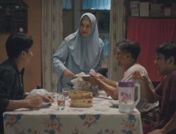 Ulasan Film Rumah Tanpa Cahaya: Drama Keluarga yang Hangat