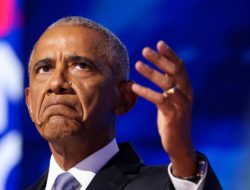 Barack Obama: Alien Ada, Tapi Bukan di Area 51