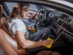 Orang yang Jaga Mobil Bersih Biasanya Punya 8 Kualitas Pengorganisasian Mental Ini