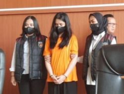Tangis Nabilah O’Brien Jadi Tersangka Usai Viralkan Pencurian di Restorannya, Terduga Pelaku Musisi
