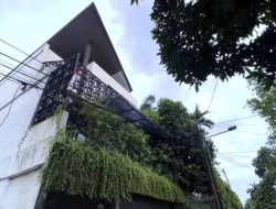 Kondisi Sheila Dara Pasca Kematian Vidi Aldiano, Rumah Duka Penuh Artis