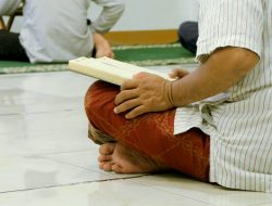 Insan Rabbani vs Insan Ramadhani: Refleksi Akhir Ramadan