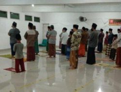 Tarawih 20 Rakaat dalam 6 Menit, Ponpes Al Quraniyah Pertahankan Tradisi Tahunan